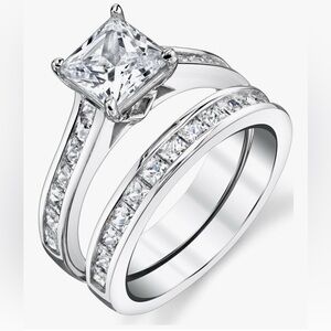 4.3 Carats Sterling Silver Cubic Zirconia Bridal Set, Size 7
